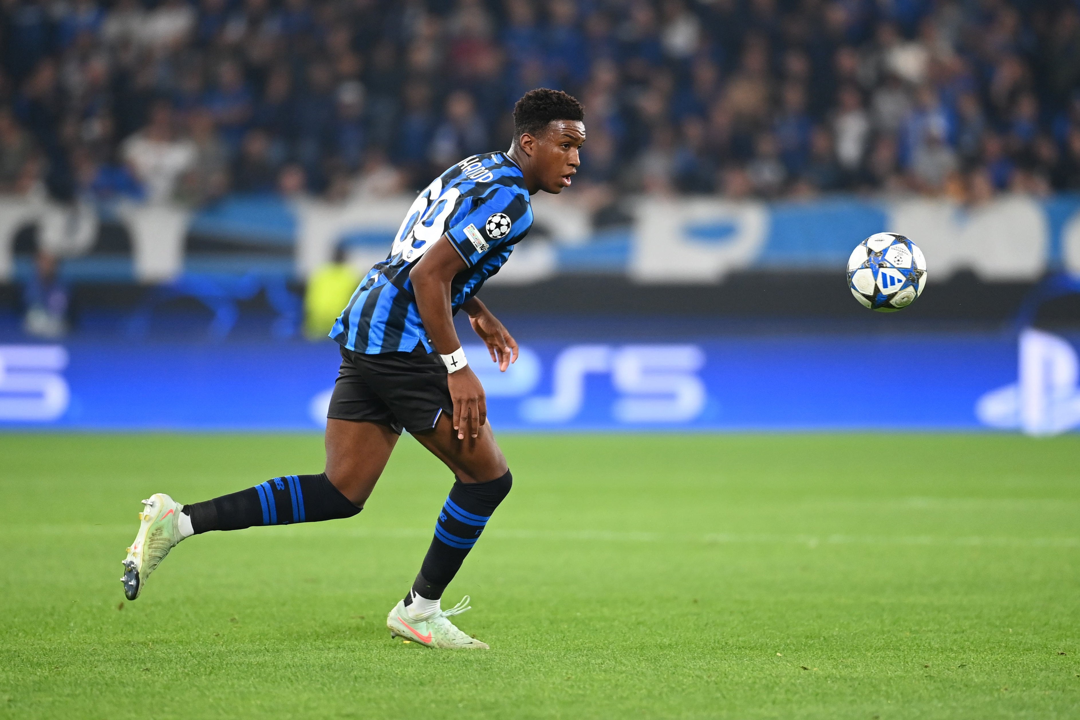 开云官网-迪马：皇马有意18岁意大利后卫阿哈诺，亚特兰大将其视为长期投资